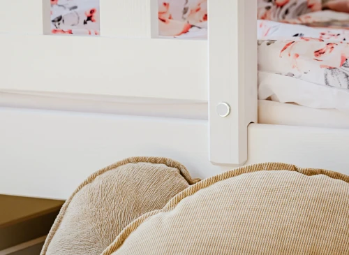 GUCIO 90x190 vit barnsäng Lano Möbler