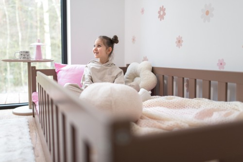 BELLA 80x180 mjölkchoklad enkelsäng för barn Lano Möbler