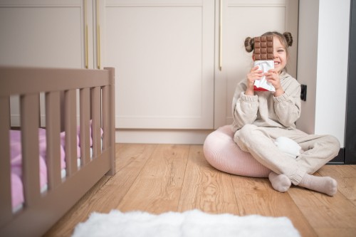 BELLA 80x180 mjölkchoklad enkelsäng för barn Lano Möbler